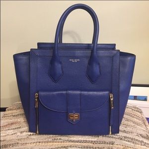 Henri Bendel tote with removable clutch